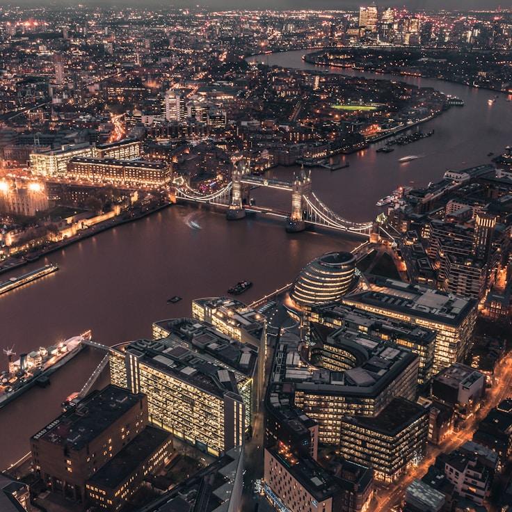 Parents evaluating schools in Canada